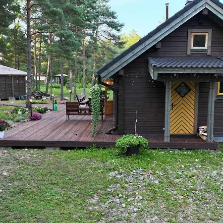 Kuldvitsa Puhkemaja Saunaga