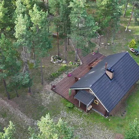 度假居 Kuldvitsa Puhkemaja Saunaga